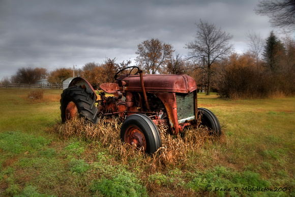 HDR Ford Tractor